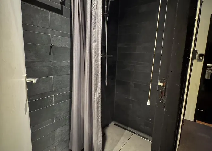 ベリングトン ホテル *